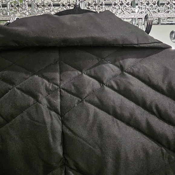 Kenneth Cole Black quilted coat size M - Picture 9 of 10